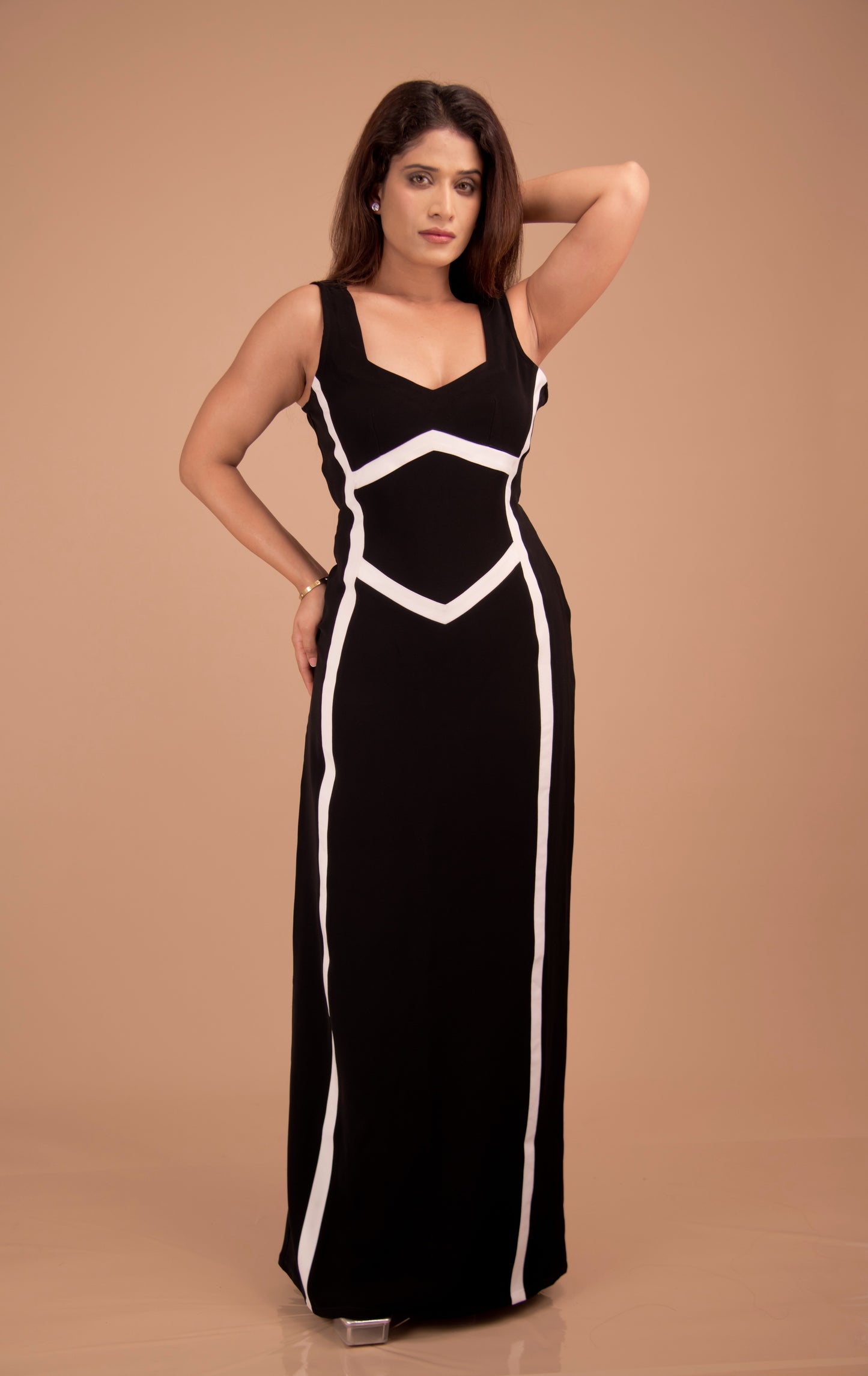 Noir Cadence — Contrast-Piped Evening Gown