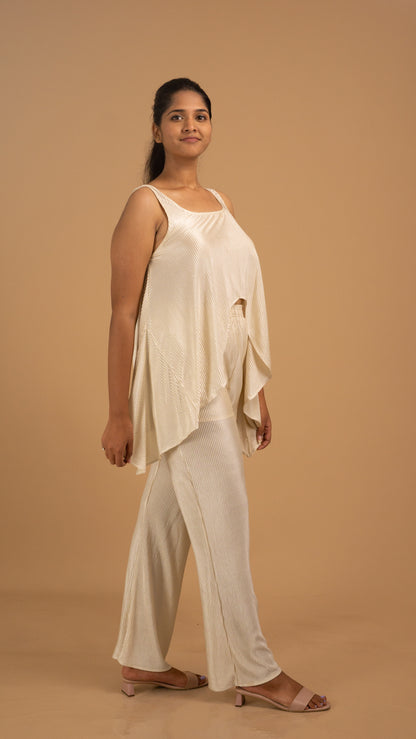 The Écru Silhouette Flow Tank