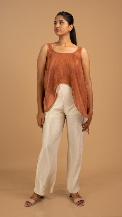 The Écru Silhouette Flow Tank