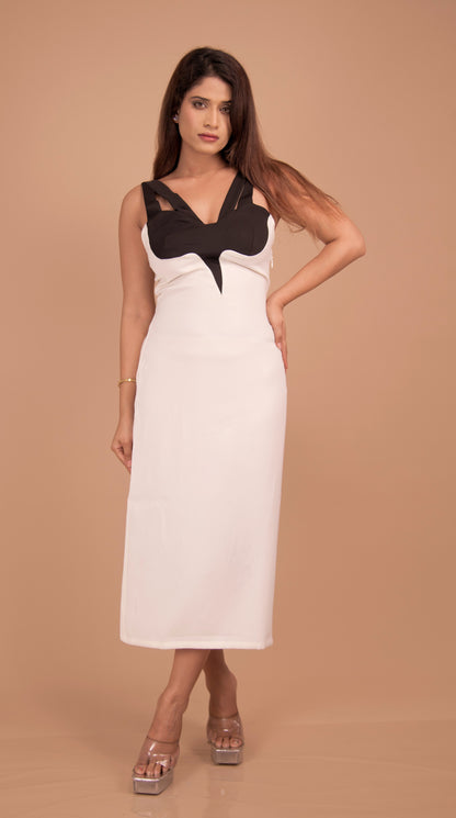 Monochrome Muse — Two-Tone Bodycon Midi Dressel Midi Gown