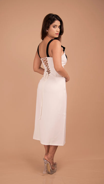 Monochrome Muse — Two-Tone Bodycon Midi Dressel Midi Gown