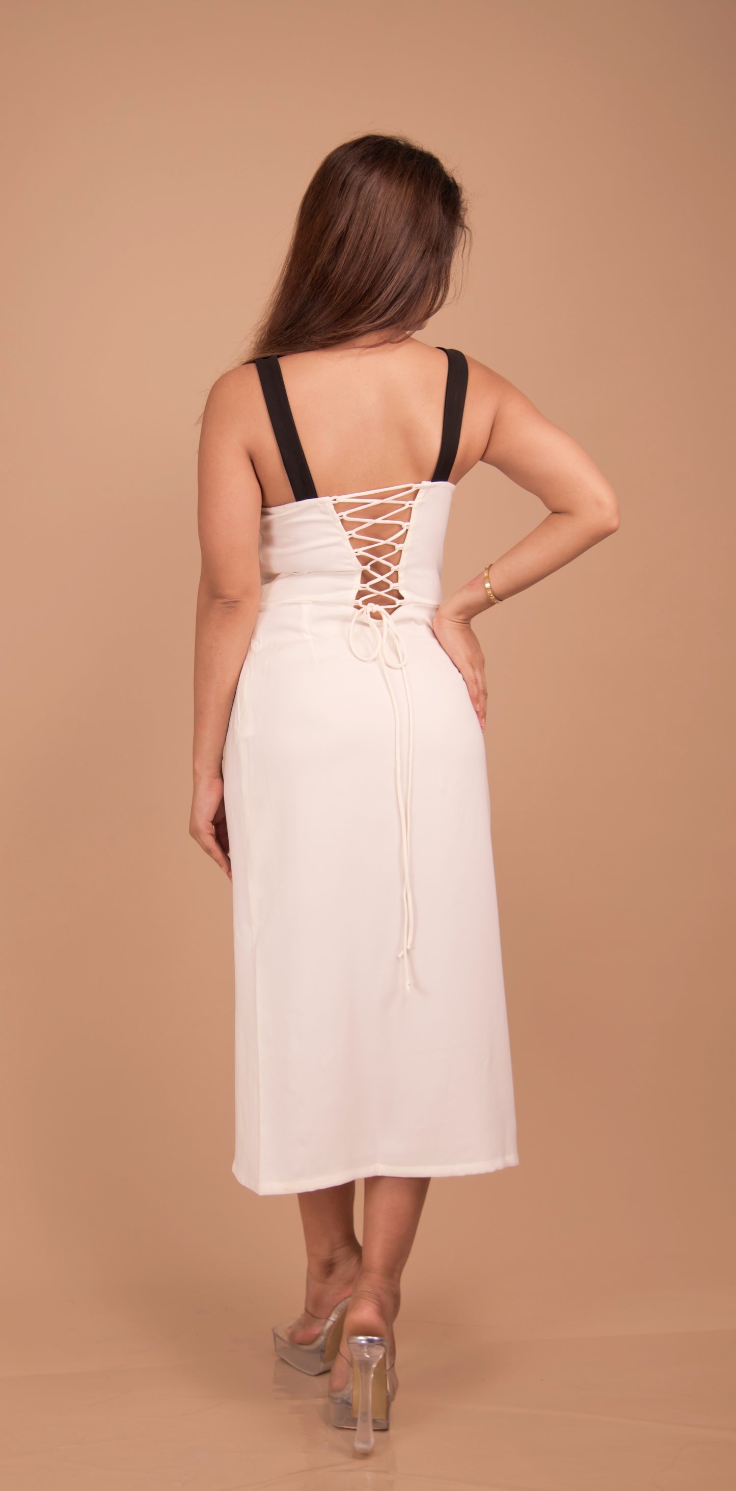 Monochrome Muse — Two-Tone Bodycon Midi Dressel Midi Gown