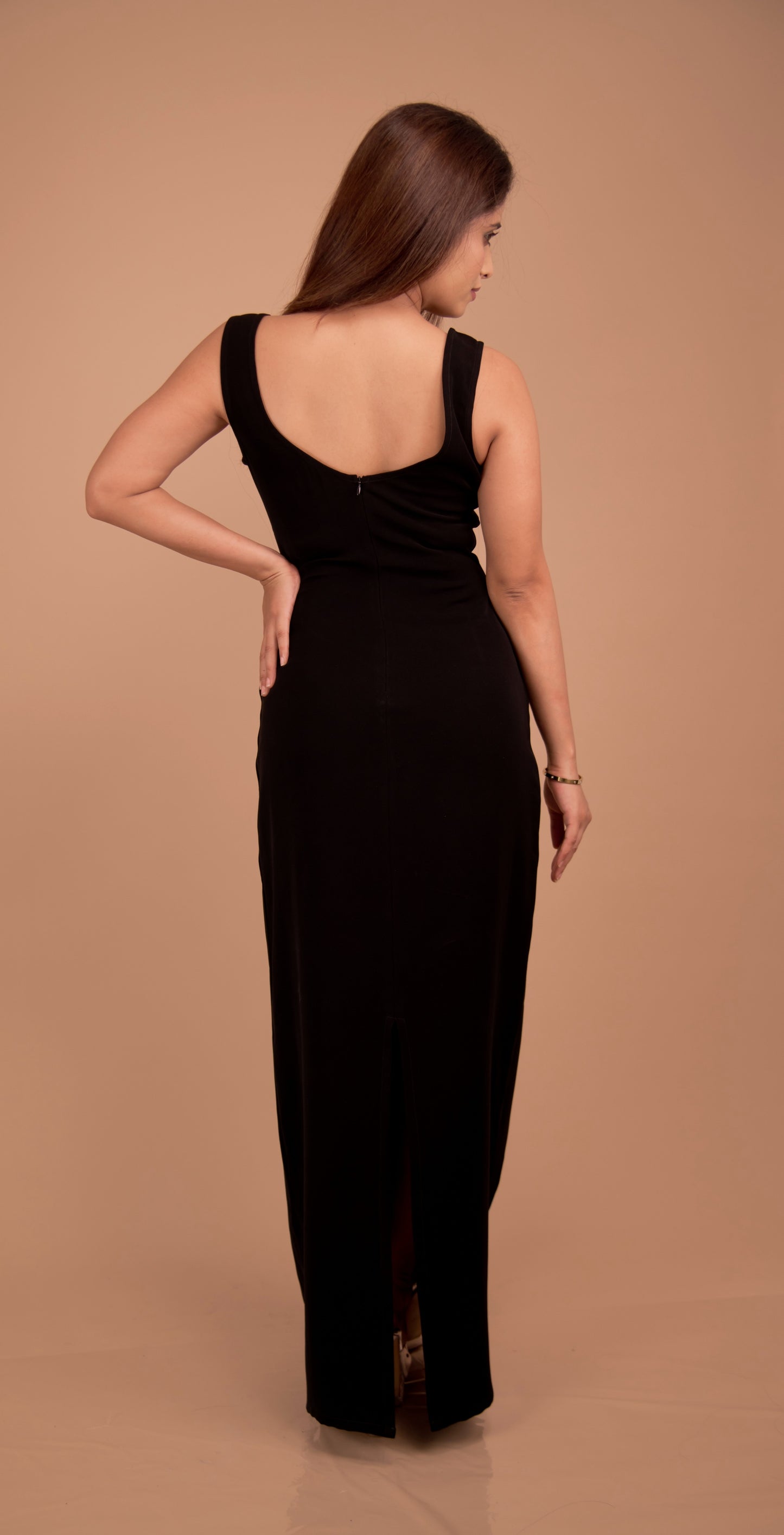 Noir Cadence — Contrast-Piped Evening Gown