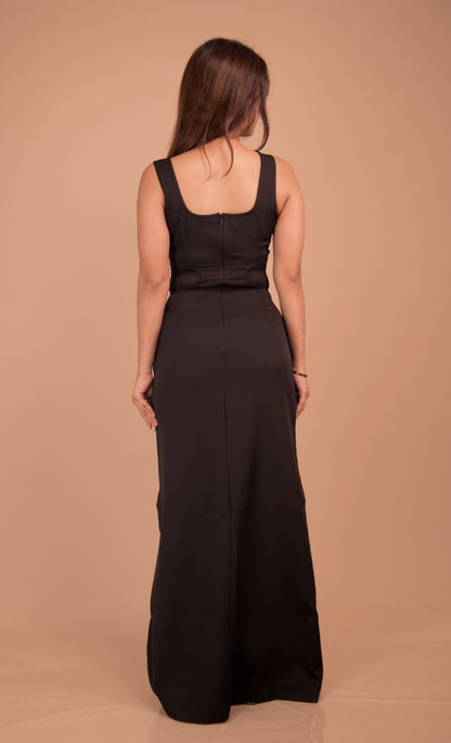 Noir Muse — Sculpted Twist Black Crepe Gown