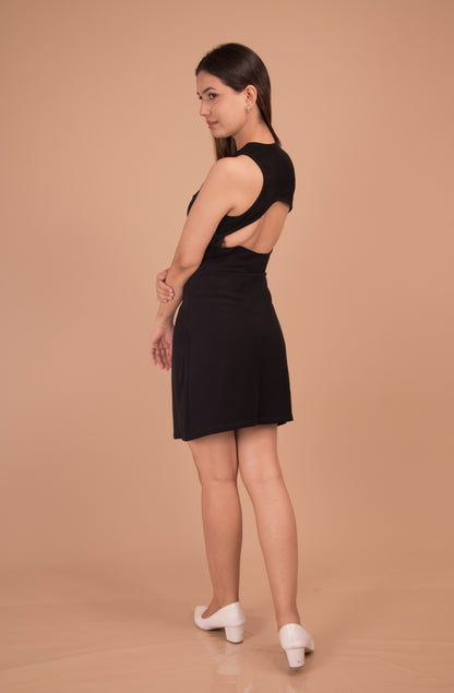 Noir Éclat – Backless Mini Crepe Dress